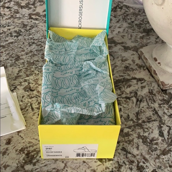 Sold!!! NWT in Box sold out online - Jack Rogers - Picture 3 of 6